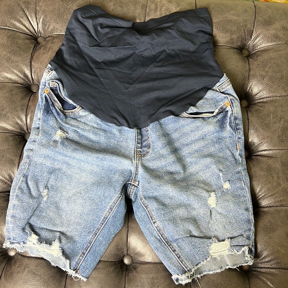 Maternity Size Small